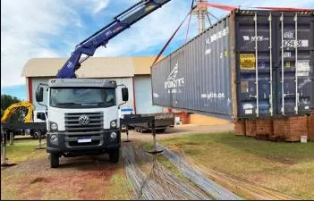 Caminhão guindaste em São Paulo