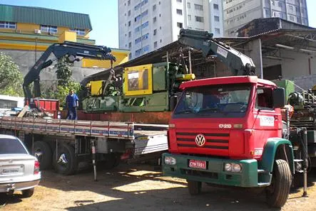 Transporte de maquinaria pesada em São Paulo